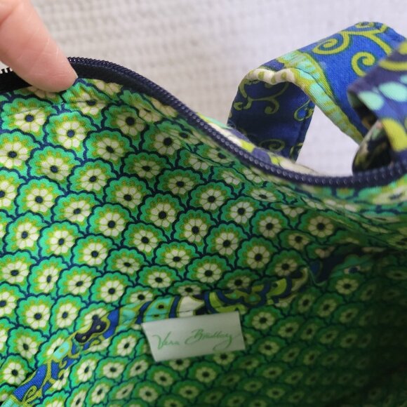 Vera Bradley Hipster Crossbody bag retired Rhythm & Blues zippers quilted EUC - Picture 11 of 12